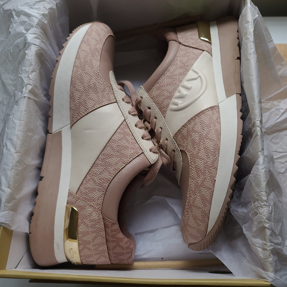 Michael Kors Shoes